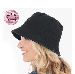 David and Young satin lined black bucket hat new with tags